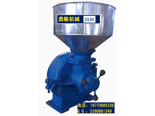 30型磨片式粉碎機、磨粉機磨粉機，磨片式，產(chǎn)量達1000公斤時,粗細可調(diào)